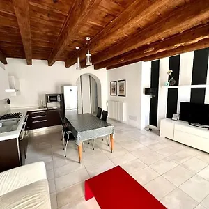 Garden House Appartamento Soave (Verona)